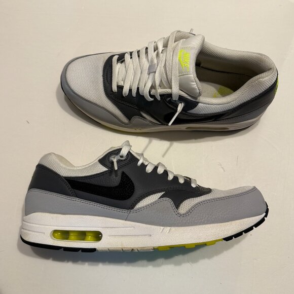 Nike Air Max 1 Essential Dark Grey Volt Mens Size 11 (537383-128) Rare EUC - Picture 1 of 12